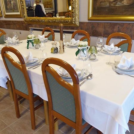 Hotel Vila Tina 자그레브 외부 사진