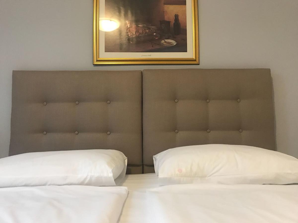 Hotel Vila Tina 자그레브 외부 사진