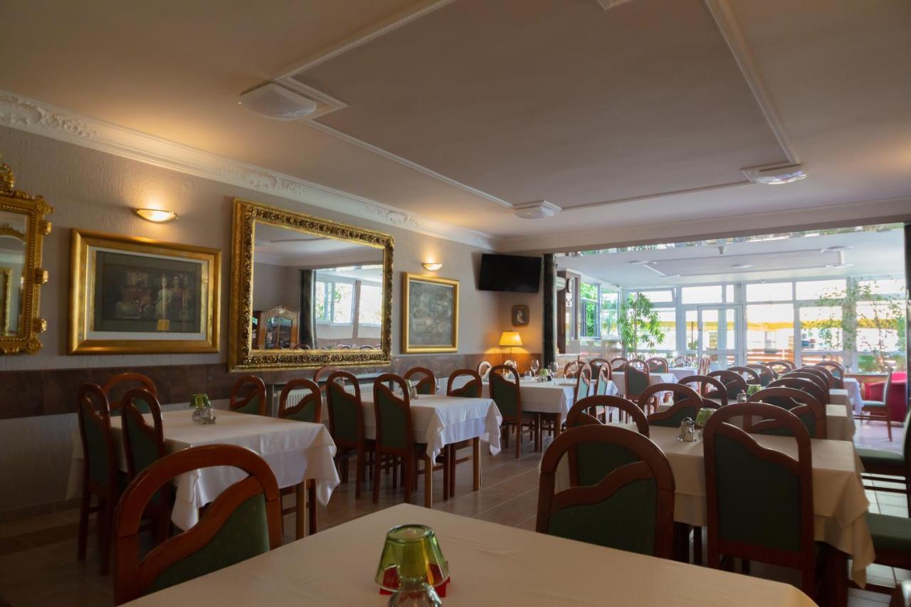 Hotel Vila Tina 자그레브 외부 사진
