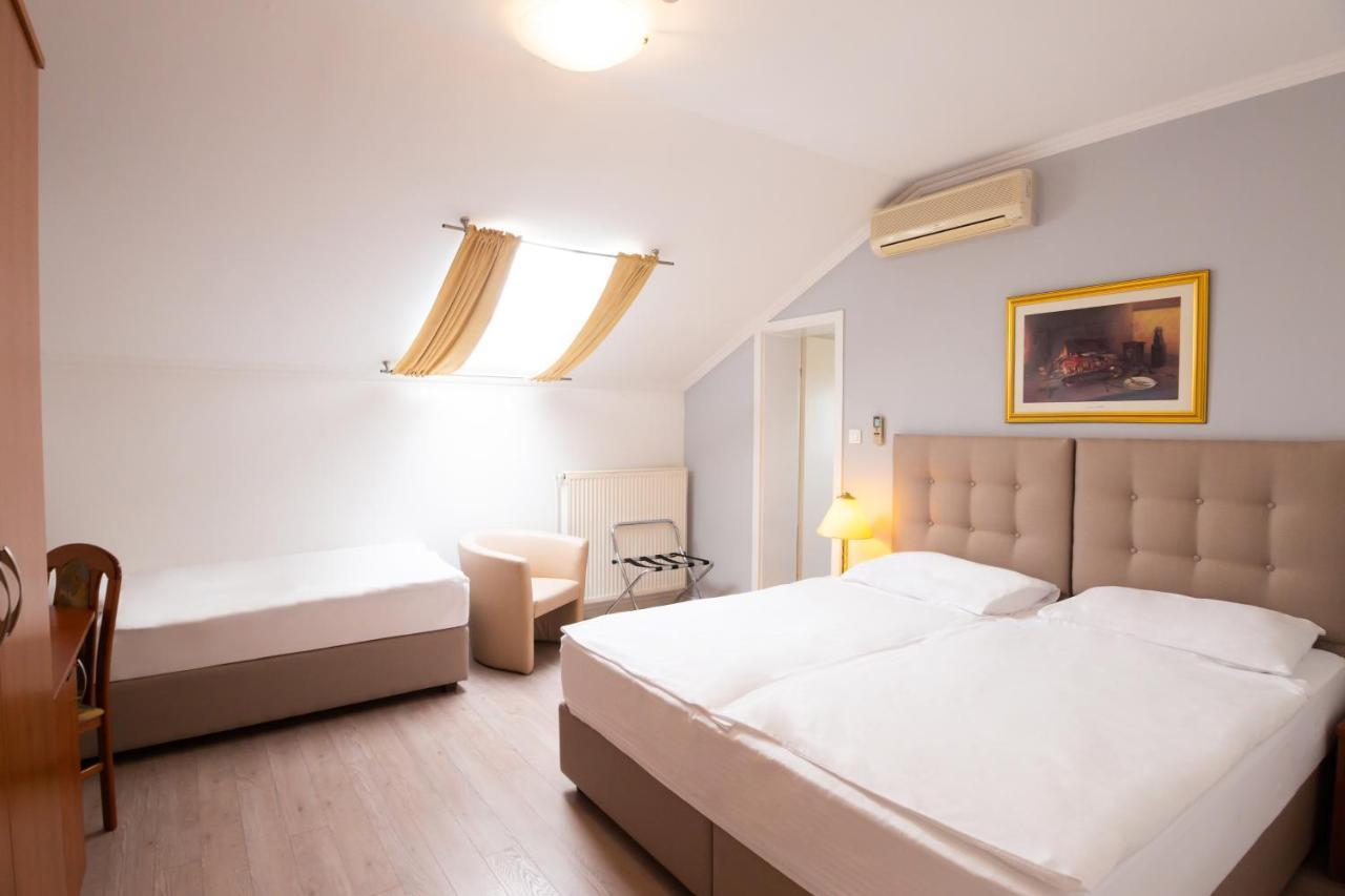 Hotel Vila Tina 자그레브 외부 사진